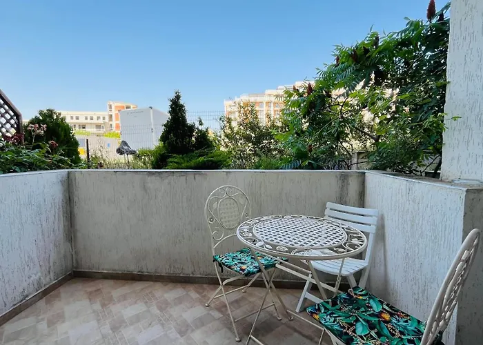 Fregata 2 * Sveti Vlas